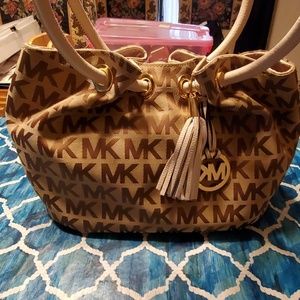 Michael Kors Hobo Purse